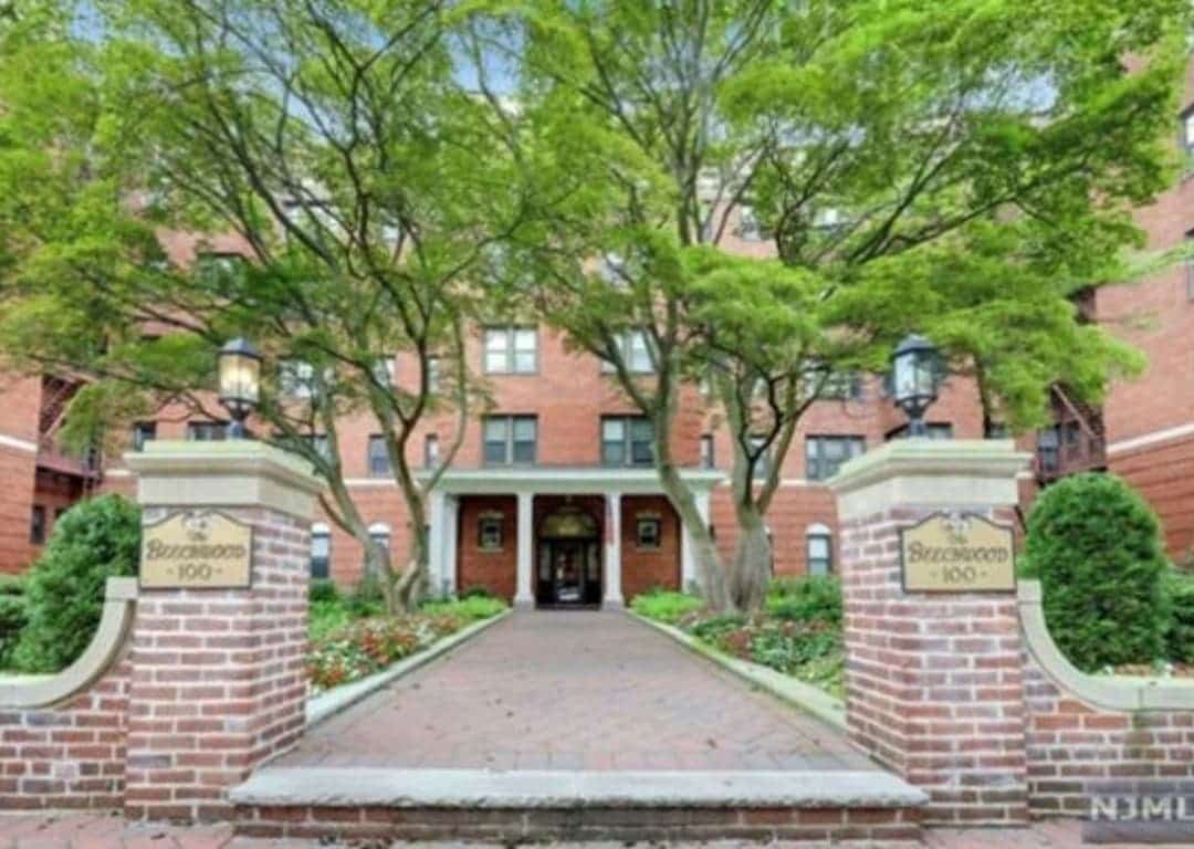 Best Places To Live, Beechwood in Hackensack, New Jersey