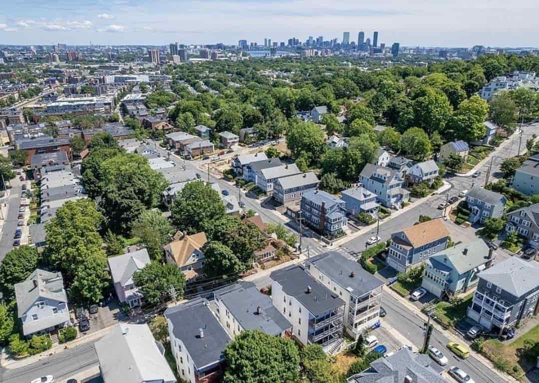 Interesting Neighborhood, Summit Avenue in Hackensack, New Jersey