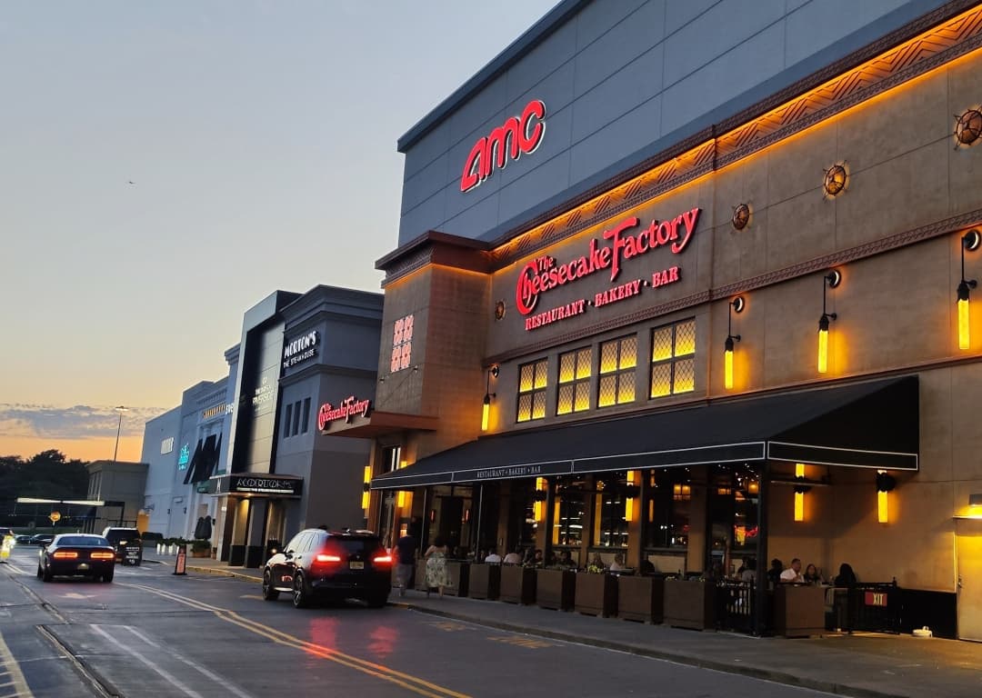 The Point of Interest, The Shops at Riverside in Hackensack, New Jersey